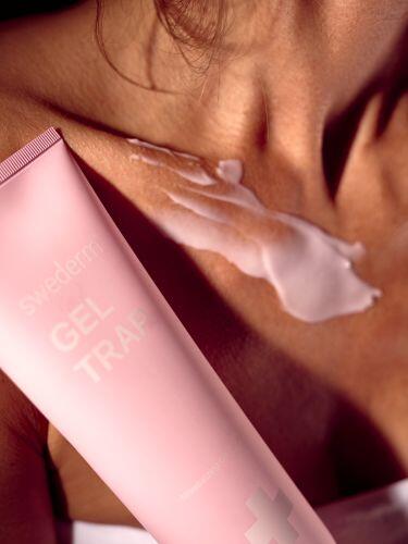 Swederm GEL TRAP – PINK REVOLUTION kehakreem 250ml - Image 3